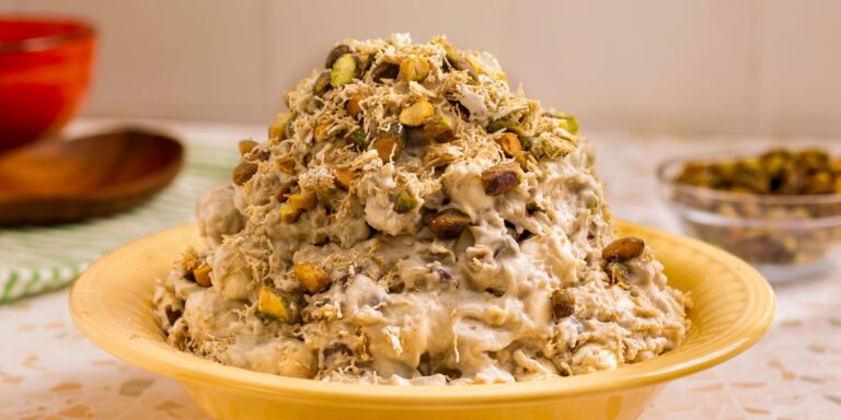 Dubai chocolate bar watergate salad recipe