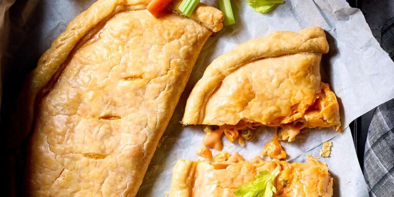Buffalo Chickn Calzones recipe