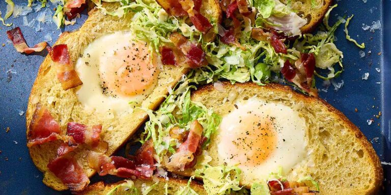 Blechei egg in a hole with bacon and rose processes.