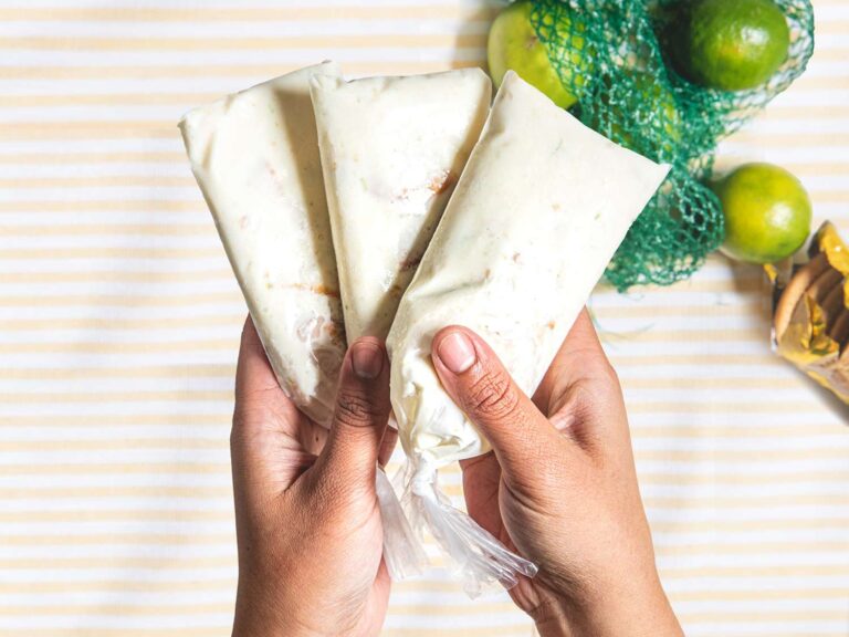 This potenther dessert without bake is sparkling, creamy and completely irresistible