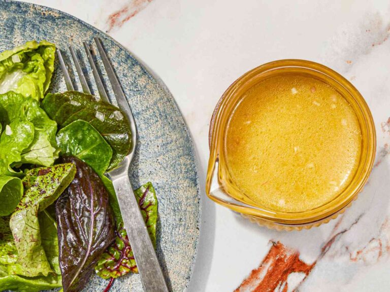 Stop throwing sad, barely dressed salads – this simple vinaigrette -trick changes everything
