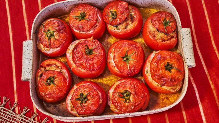 Gingery pork -filled tomato recipe