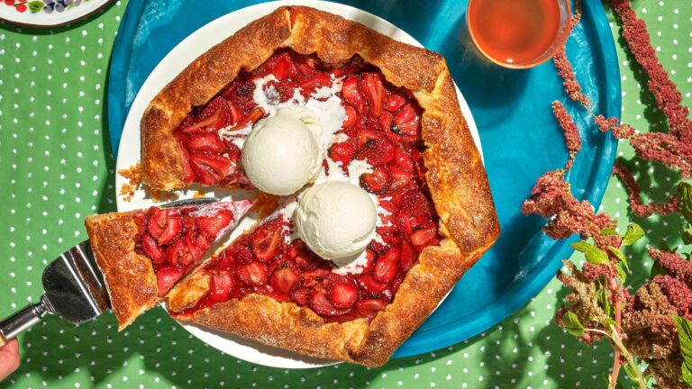 23 Galette recipes to enable simple desserts (and dinner)