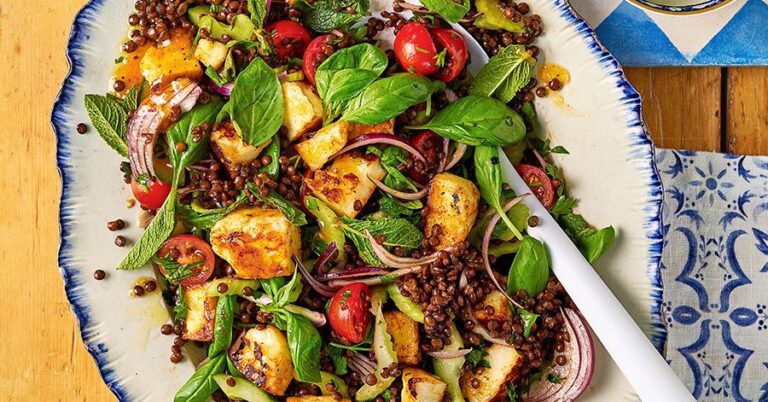 Halloumi, lentils and all herbal salad