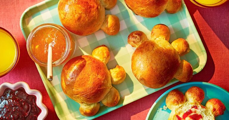 Kitty Paw Brioche rolls