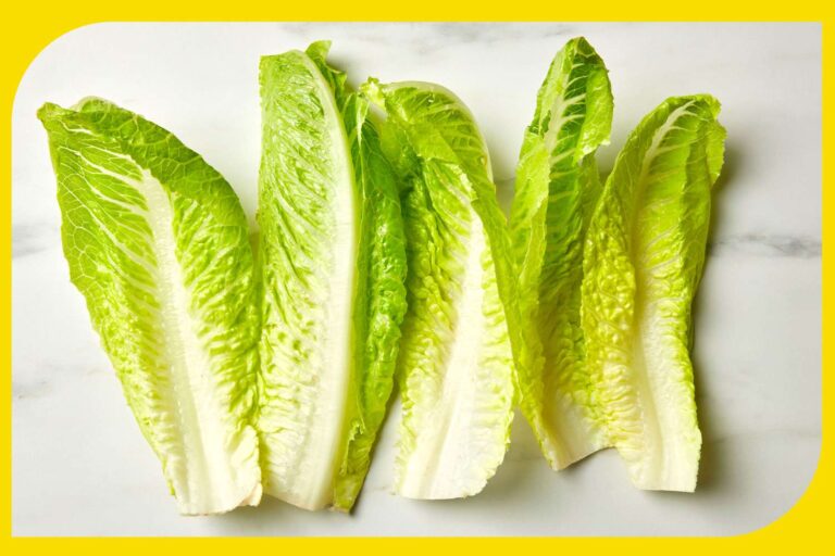 Why does Lettuce become pink when cutting? (And is it safe to eat?)