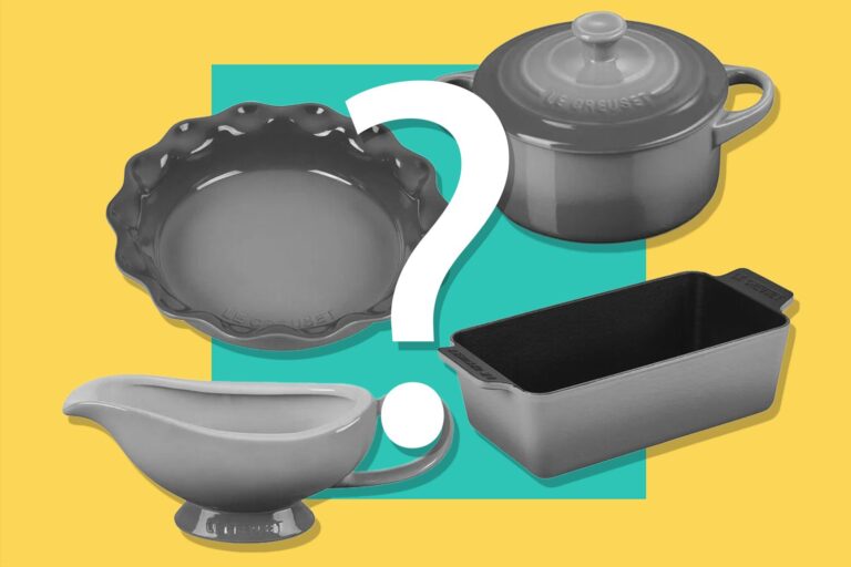 This color of Le Creuset is retired and rare sale