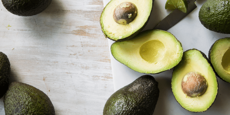 The 5-second trick to prevent a cut avocado brown from