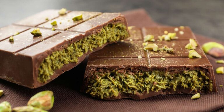 This delicacies from Dubai, which is not inspired in Dubai, is a snacking game-chanter