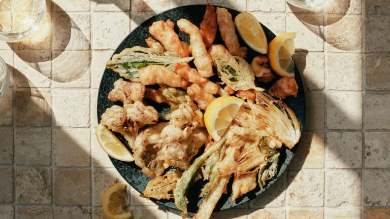 Mixed fried food picurious
