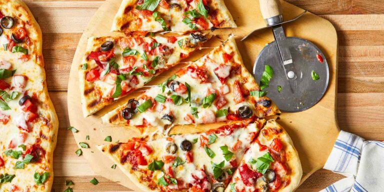 10 grilled pizza recipes that are better than to take away