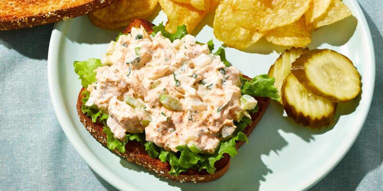 I have tried 9 popular recipes of the celebrity -THUNFISCH salad -this is the one that I will do again and again