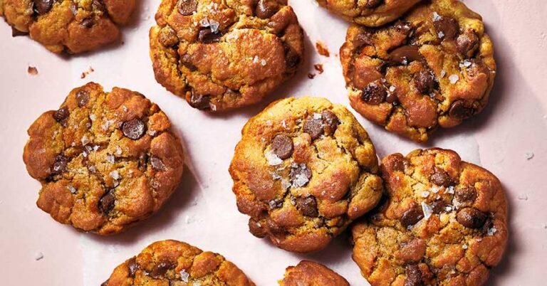 Air Fry peanut butter & choc chip cookies recipe