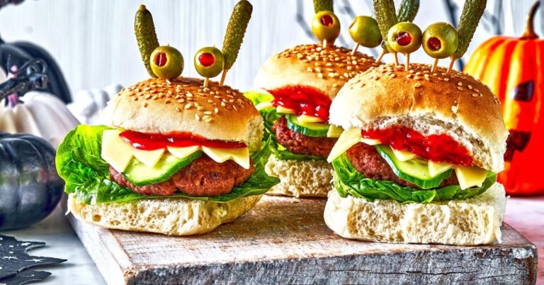 20 Halloween Dinner Ideas | Enjoy your meal