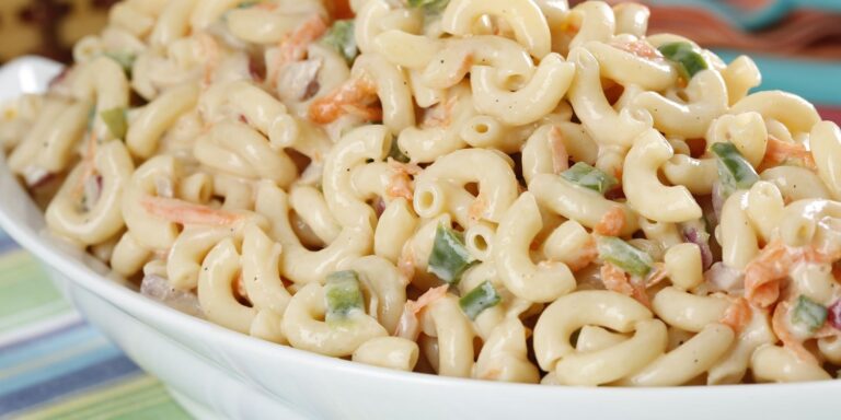 This macaroni salad with 5-post-name tastes in the middle west after summer