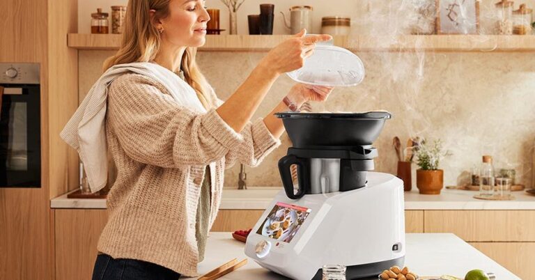 Meet your new kitchen buddy