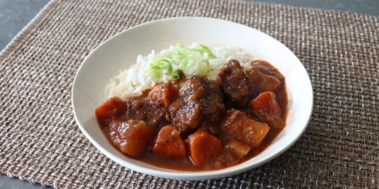Beef stew in the Hawaiian style