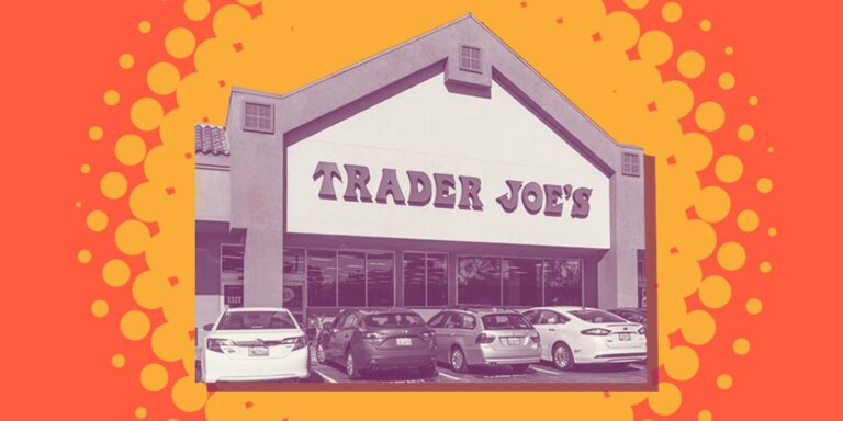 Trader Joe has just brought back this beloved Mini cake