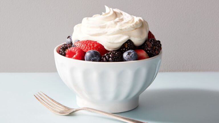 Homemade whipped cream recipe | Epic